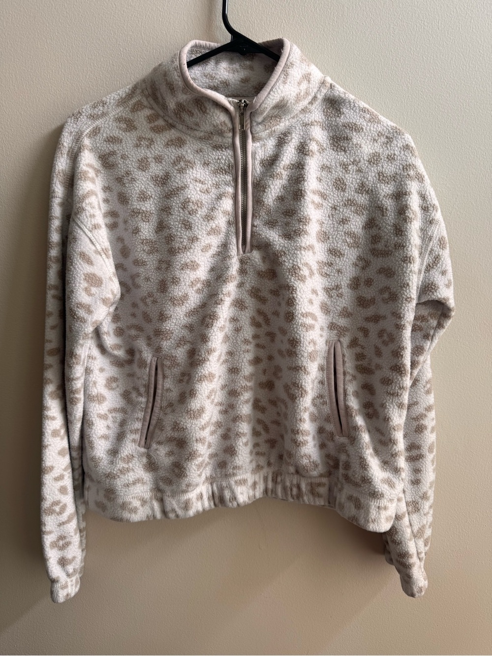 Thread & Supply Cream and Tan Leopard-Print Half-Zip Fleece Pullover